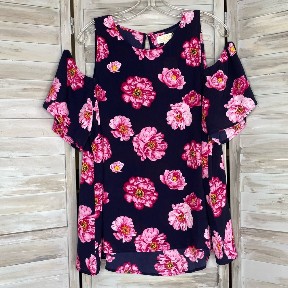 Mud Pie Lawson Top Blue Pink Floral Cold Shoulder NWT size Large L Lg NEW - Picture 3 of 13
